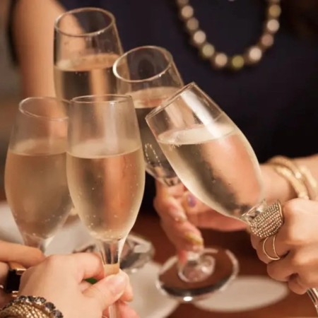 Zeno Alcohol Liberated Sparkling White Nv